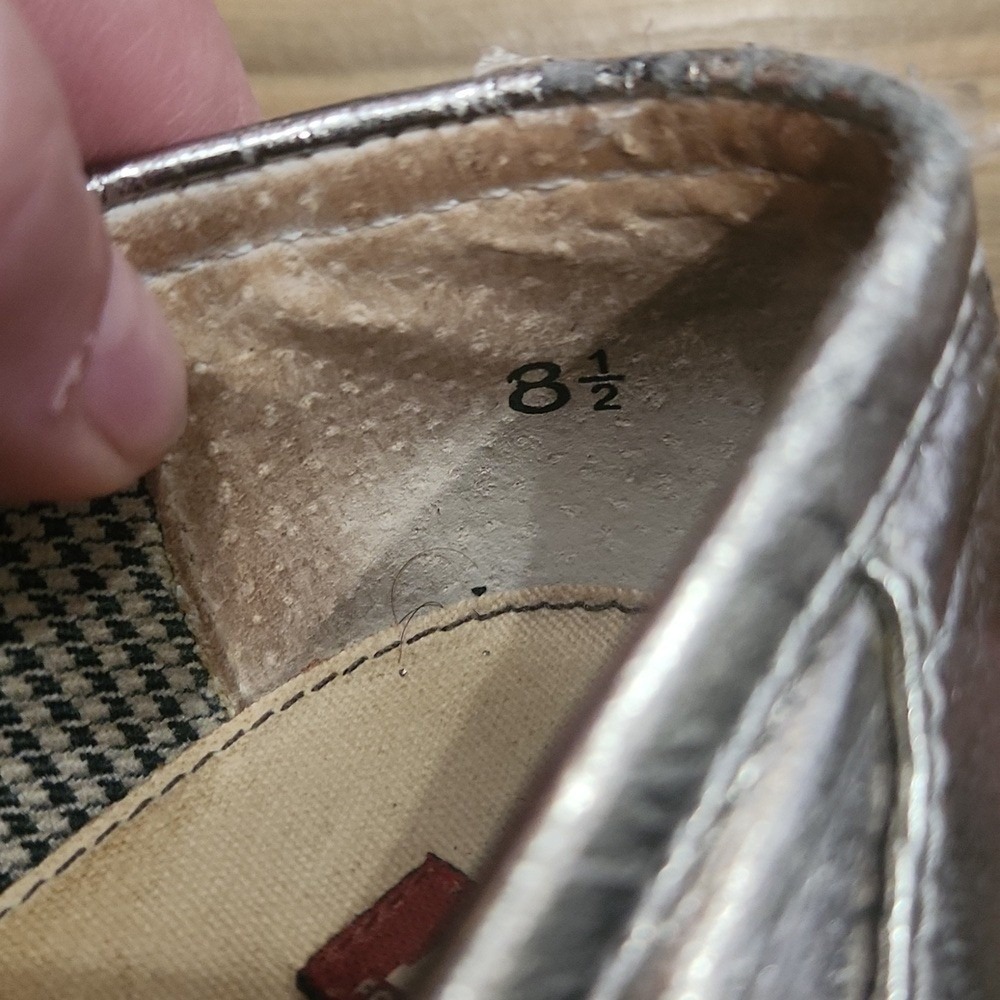 Shiny Silver Dopamine Old Money Preppy Rich Mom Polished Penny Loafer Size 8.5 - Picture 5 of 7